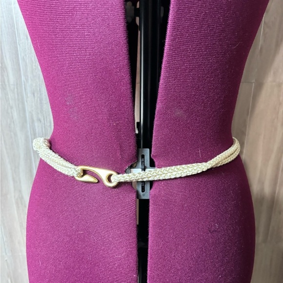 Vibrant Multicolor Vintage 80’s Woven Rope Belt with Gold Details main image 8